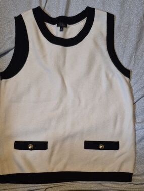 Talbots Sweater SET 2 PIECES  Cream Sleeveless Knit Top with Black Trim